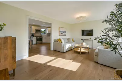 820 Gabriella Court, Mattituck, NY 11952 - Photo 6