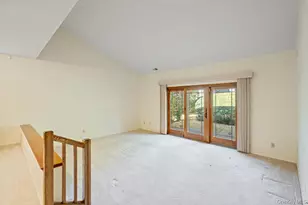 118 Estate Dr, Jericho, NY 11753 - Photo 14