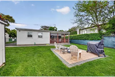 136 E Railroad Avenue, West Haverstraw, NY 10993 - Photo 30