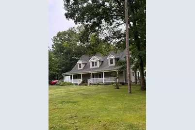 4 Conservation Circus, Ridge, NY 11961 - Photo 2