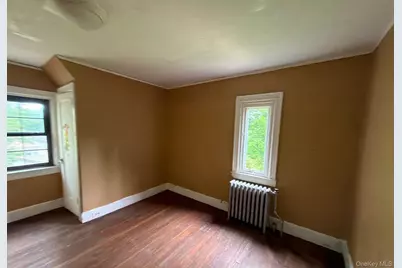 53 Robinson Avenue, Glen Cove, NY 11542 - Photo 14