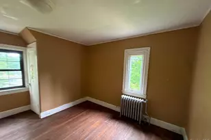 53 Robinson Ave, Glen Cove, NY 11542 - Photo 14