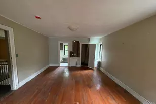 53 Robinson Ave, Glen Cove, NY 11542 - Photo 6