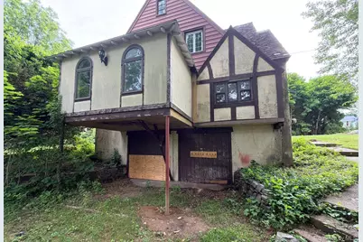53 Robinson Avenue, Glen Cove, NY 11542 - Photo 2