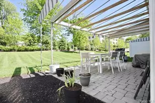 11 Silverwood Cir, Suffern, NY 10901 - Photo 20