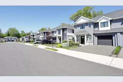 11 Silverwood Circle, Suffern, NY 10901 - Photo 6