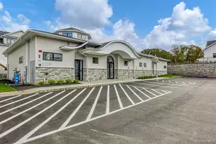 11 Silverwood Cir, Suffern, NY 10901 - Photo 34