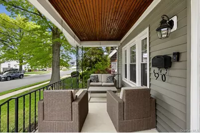 90 Vincent Place, Lynbrook, NY 11563 - Photo 22