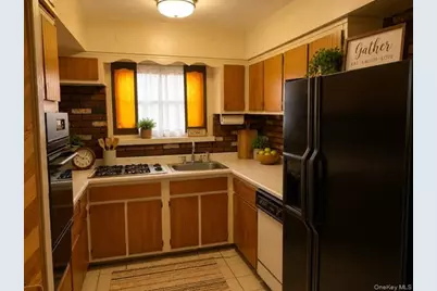 3303 Barnes Avenue, Bronx, NY 10467 - Photo 6