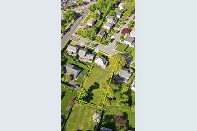 5 Franklin Court W, Garden City, NY 11530 - Photo 14
