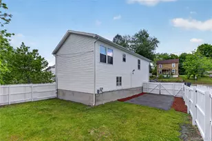 99 Univoice St, Maybrook, NY 12543 - Photo 6