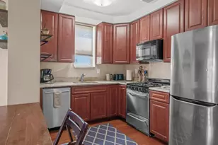25-25 Newtown Ave, Astoria, NY 11102 - Photo 6