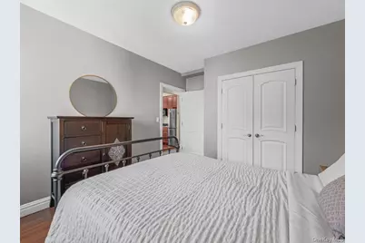 2525 Newtown Avenue #5D, Astoria, NY 11102 - Photo 12