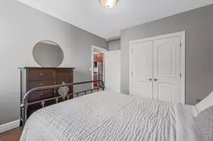 25-25 Newtown Ave, Astoria, NY 11102 - Photo 12