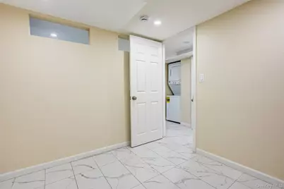 164-38 76th Road, Fresh Meadows, NY 11366 - Photo 40