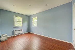 164-38 76th Rd, Fresh Meadows, NY 11366 - Photo 24