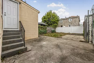 2215 Homer Avenue, Bronx, NY 10473 - Photo 16