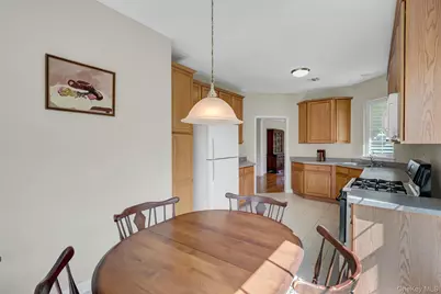 10 Louden Loop, Mount Sinai, NY 11766 - Photo 18
