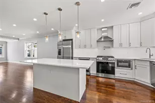 70-19 Manse St, Forest Hills, NY 11375 - Photo 10