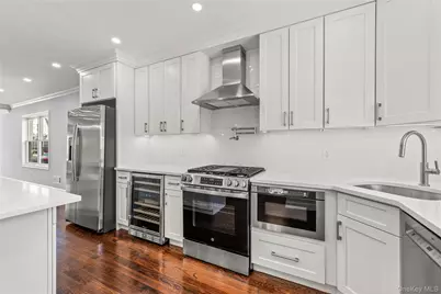 7019 Manse Street, Forest Hills, NY 11375 - Photo 16