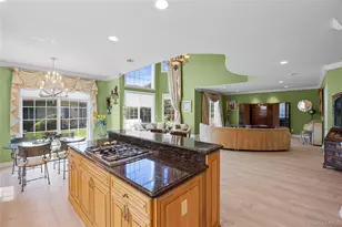 385 Altessa Blvd, Melville, NY 11747 - Photo 14