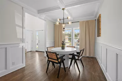 8 Piper Place, Old Bethpage, NY 11804 - Photo 10