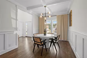8 Piper Pl, Old Bethpage, NY 11804 - Photo 10