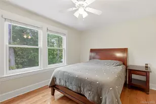 8 Wells Ln, Stony Brook, NY 11790 - Photo 16