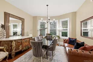 8 Wells Ln, Stony Brook, NY 11790 - Photo 8