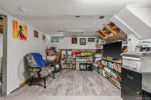28 Manchester Blvd, Wheatley Heights, NY 11798 - Photo 28