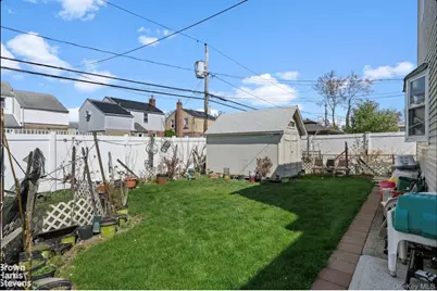 96 Nassau Street, Elmont, NY 11003 - Photo 10