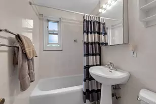 255-14 61st Ave, Little Neck, NY 11362 - Photo 10