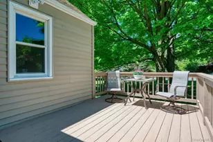 6 Winterberry Rd, Beacon, NY 12508 - Photo 4