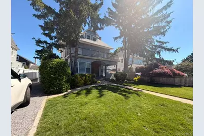 30 Johnson Place, Woodmere, NY 11598 - Photo 2