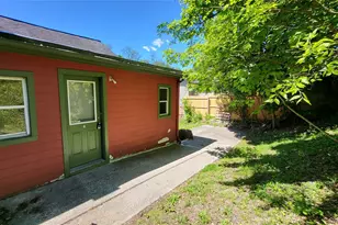 92 E Main St, Beacon, NY 12508 - Photo 2