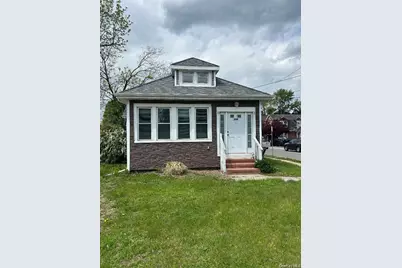 295 Conklin Street, Farmingdale, NY 11735 - Photo 1