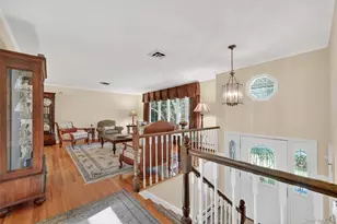 6 Sterling Forest Ln, Suffern, NY 10901 - Photo 4