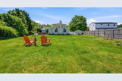 Riverdale 23, Oakdale, NY 11769 - Photo 26