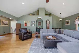 Riverdale 23, Oakdale, NY 11769 - Photo 12