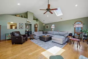 Riverdale 23, Oakdale, NY 11769 - Photo 10