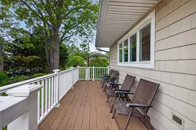 35 Genesee Drive, Commack, NY 11725 - Photo 4
