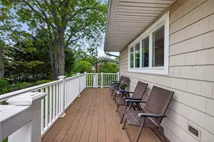 35 Genesee Dr, Commack, NY 11725 - Photo 4