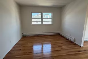 561 E Olive St, Long Beach, NY 11561 - Photo 6
