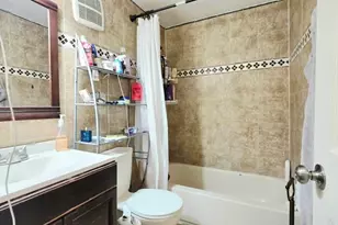 2 E Ethan Allen Ct, Ridge, NY 11961 - Photo 18