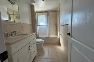 38 East Ave, Glen Cove, NY 11542 - Photo 6