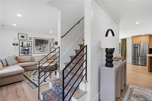 8 Russet Ln, Lake Grove, NY 11755 - Photo 6