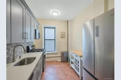 83-64 Talbot Street #3A, Kew Gardens, NY 11415 - Photo 4