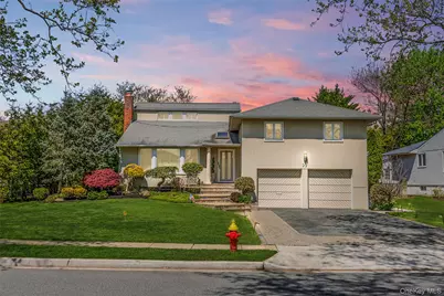 77 Lake Drive, Manhasset Hills, NY 11040 - Photo 2