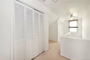 916 Center Dr, Franklin Square, NY 11010 - Photo 16