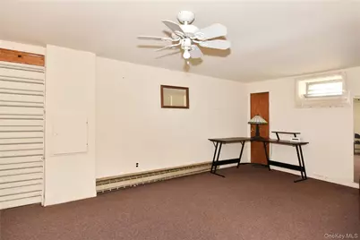 916 Center Drive, Franklin Square, NY 11010 - Photo 22